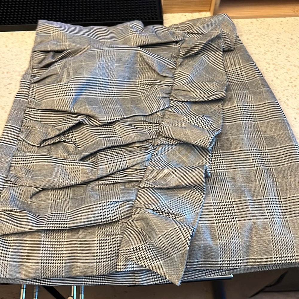 TJD lined gray plaid mini skirt in XS
